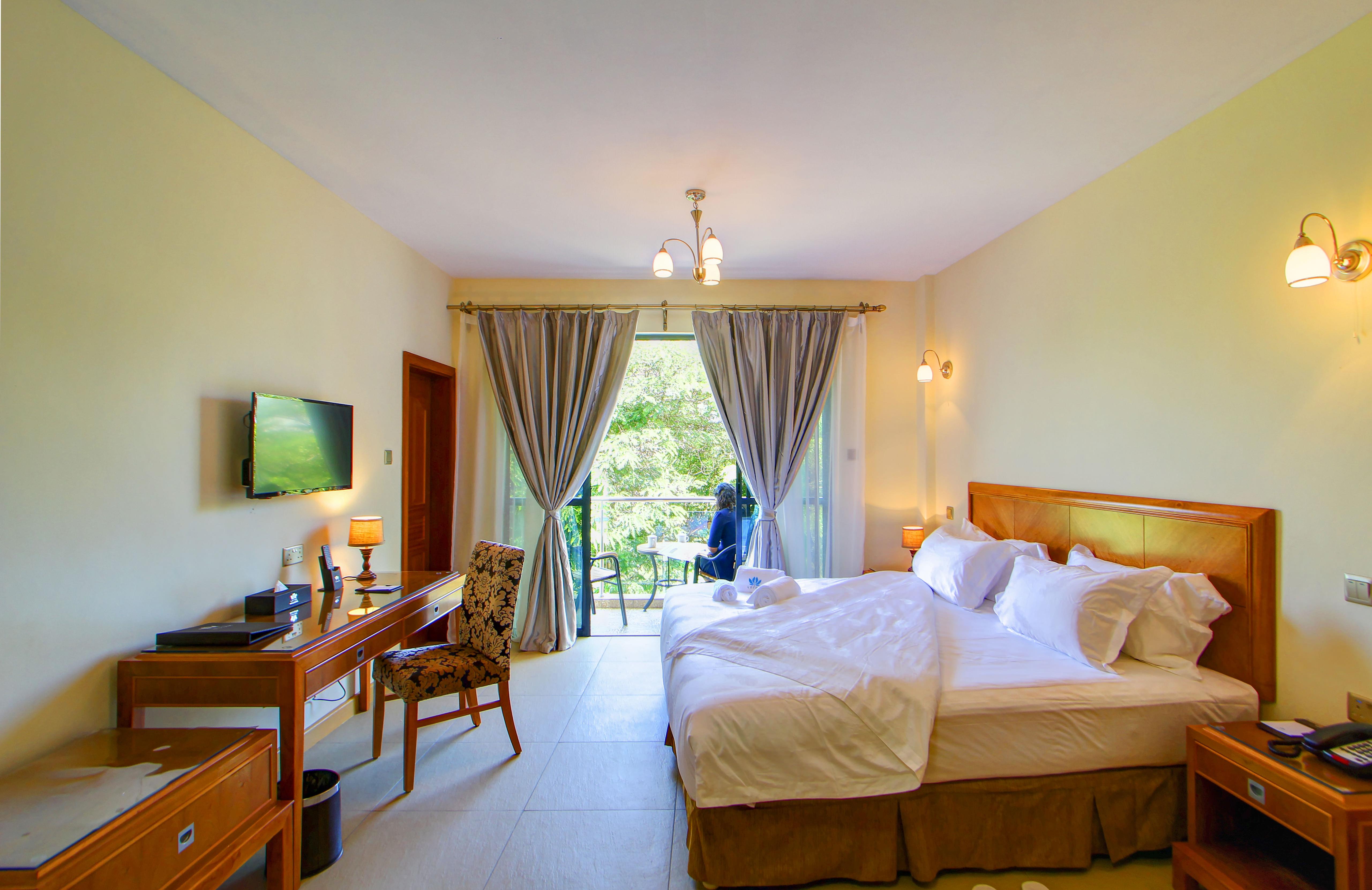 Lotos Inn & Suites, Найроби Экстерьер фото